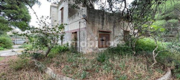 8 Schlafzimmer Villa in Erice, Italy, Nr. 218676 11