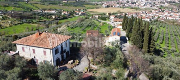 4 bedrooms Villa in Quarrata, Italy No. 211467 39
