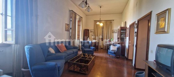 4 bedrooms Villa in Quarrata, Italy No. 211467 17
