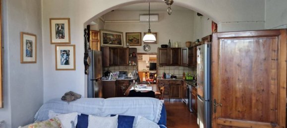 4 bedrooms Villa in Quarrata, Italy No. 211467 6