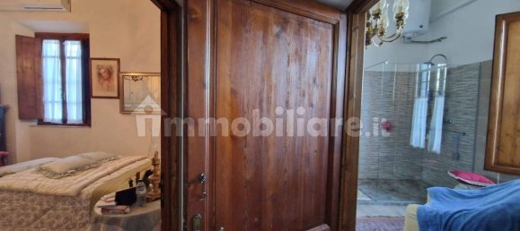 4 bedrooms Villa in Quarrata, Italy No. 211467 10