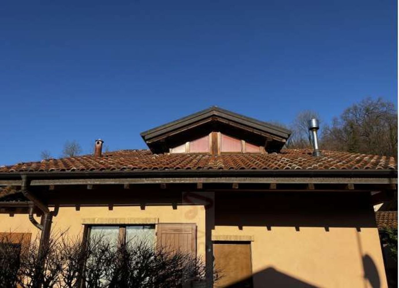 5 rooms Apartment in Besozzo, Italy No. 262464