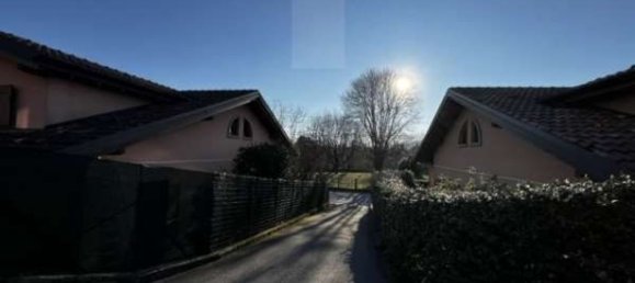 5 rooms Apartment in Besozzo, Italy No. 262464 6