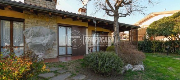 3 bedrooms Villa in Brescia, Italy No. 174592 36