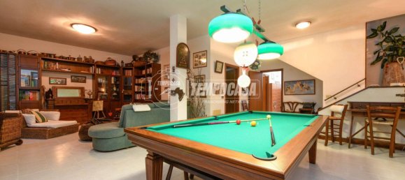 3 bedrooms Villa in Brescia, Italy No. 174592 29