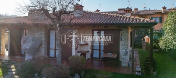 3 bedrooms Villa in Brescia, Italy No. 174592 37