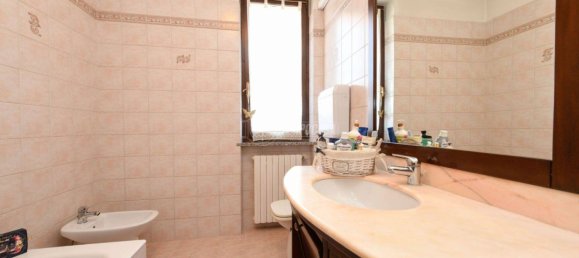 3 bedrooms Villa in Brescia, Italy No. 174592 13