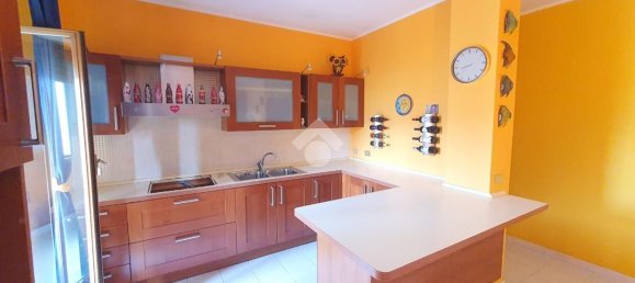 3-salle Appartement à Monreale, Italy No. 87428 14