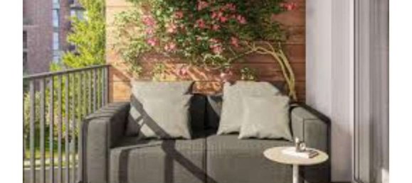 3 rooms Apartment in Castel San Pietro Terme, Italy No. 226108 3