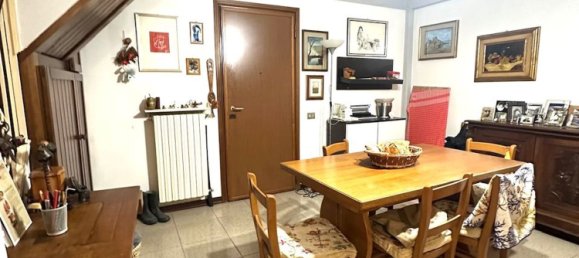 5 rooms Apartment in Massa, Italy No. 275383 28