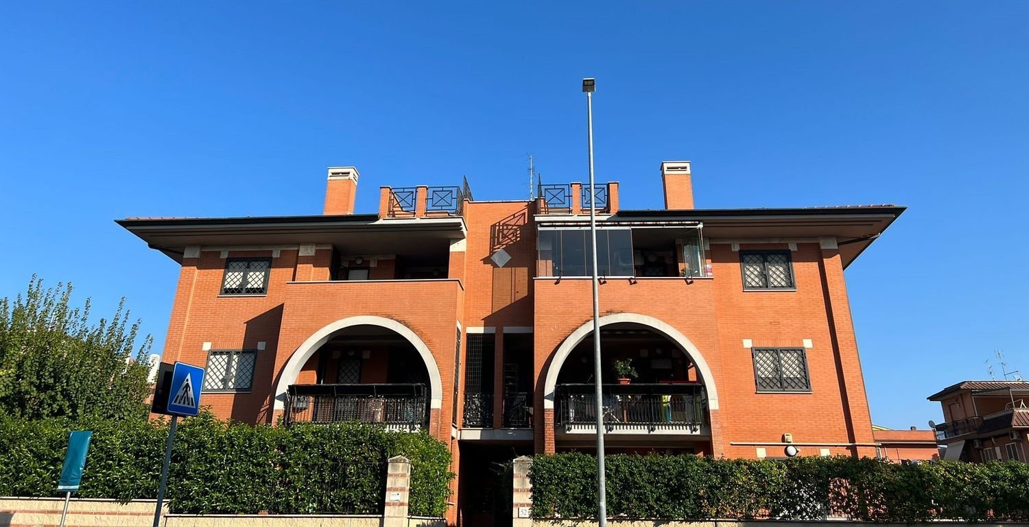 4 rooms Duplex in Rome, Italy No. 25614