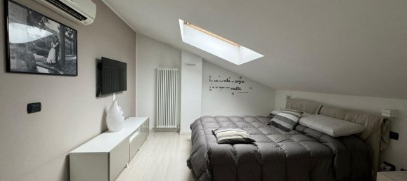 4 rooms Duplex in Rome, Italy No. 25614 66