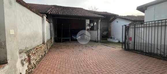 3 rooms House in Carmagnola, Italy No. 144015 40