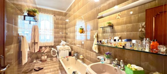 Квартира с 6 комнатами в Партинико, Италия № 277948 8