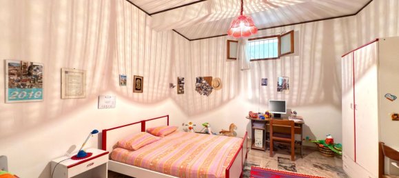 Квартира с 6 комнатами в Партинико, Италия № 277948 6