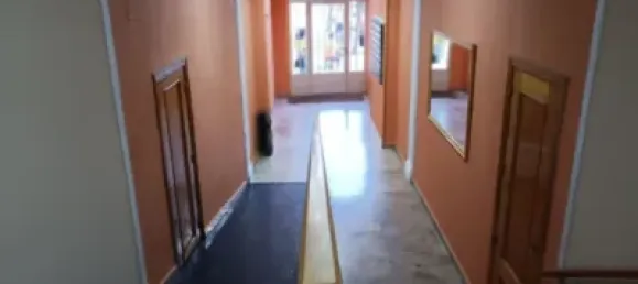 Apartamento de 2 dormitorios en Valdepenas, Spain No. 184178 25