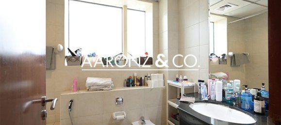Apartamento de 2 dormitorios en Jumeirah Lake Towers, UAE No. 111700 9