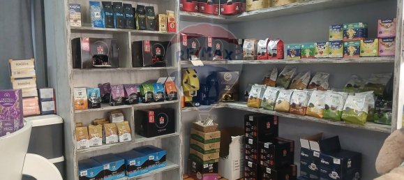 1غرفة عقار تجاري في Naples, Italy رقم 362040 9