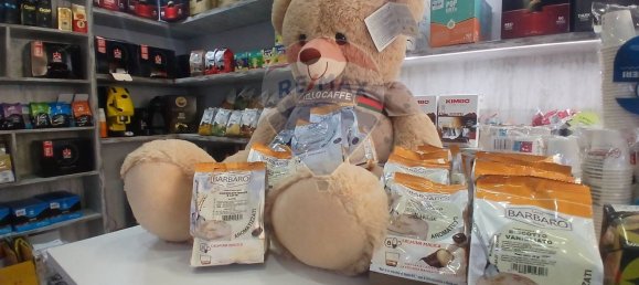 1غرفة عقار تجاري في Naples, Italy رقم 362040 29