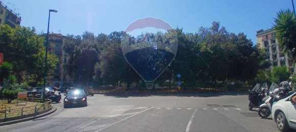 1غرفة عقار تجاري في Naples, Italy رقم 362040 50