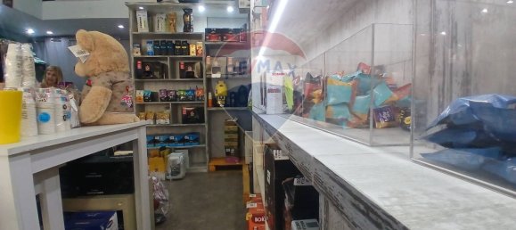 1غرفة عقار تجاري في Naples, Italy رقم 362040 25