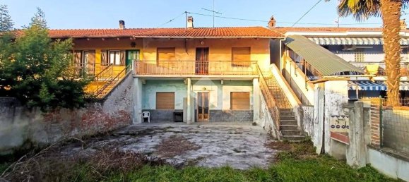 2 bedrooms House in Verolengo, Italy No. 147018 3