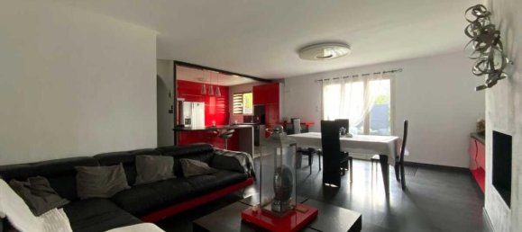 Casa de 6 dormitorios en Colombier-Saugnieu, France No. 199932 5