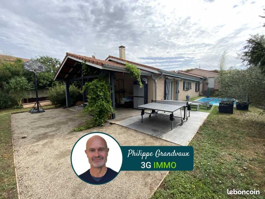 Casa de 6 dormitorios en Colombier-Saugnieu, France No. 199932