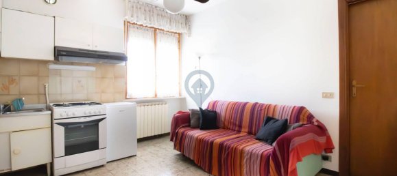 2-salle Appartement à Alba Adriatica, Italy No. 99622 14