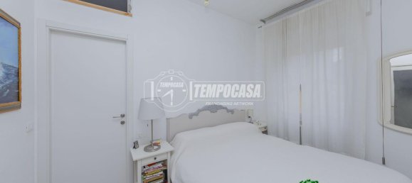 Квартира с 3 комнатами в Павия, Италия № 121080 14