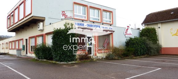 211m² Commercial property in Mirecourt, France No. 91305 2