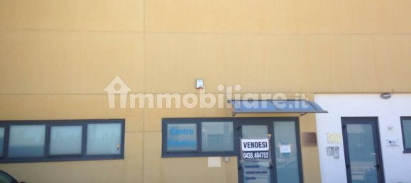 Коммерческая недвижимость с 5 комнатами в Сенигаллия, Италия № 85483 5