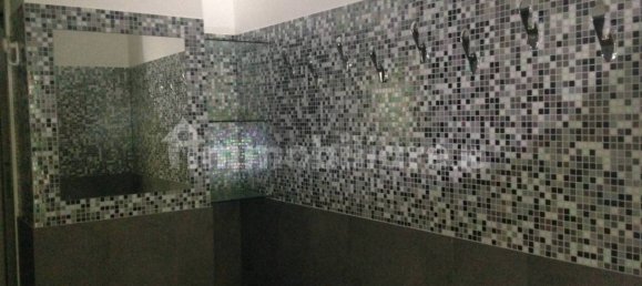 Коммерческая недвижимость с 5 комнатами в Сенигаллия, Италия № 85483 21