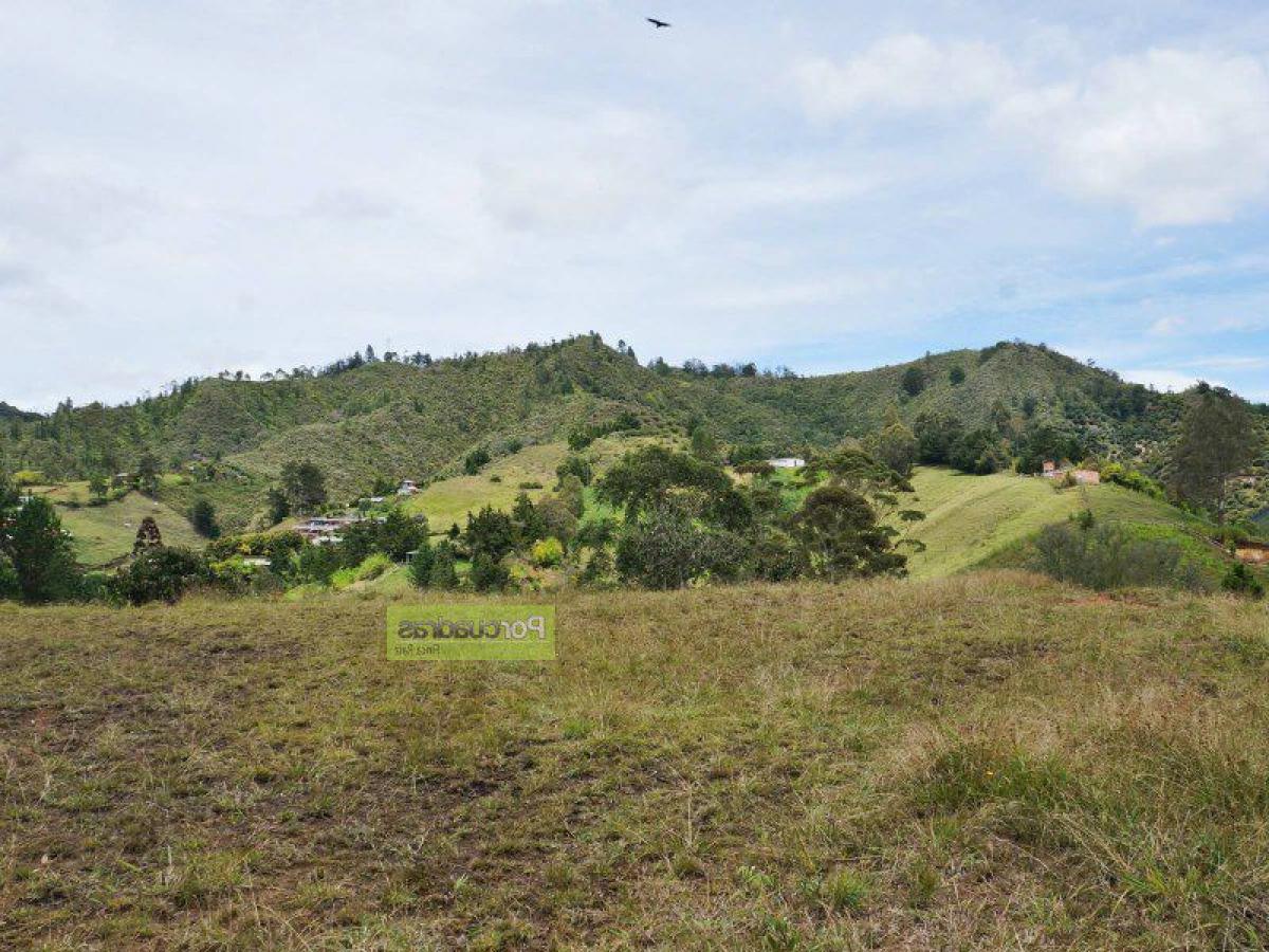  Land in Antioquia, Colombia No. 143