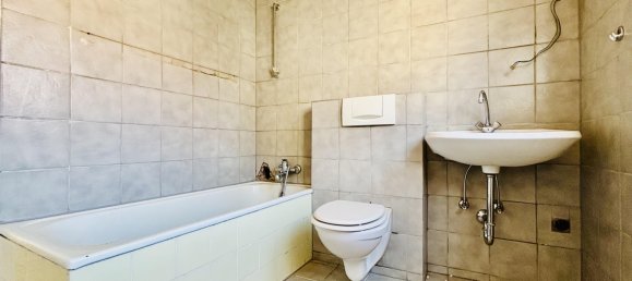 13غرفة بناية في Schwabisch Hall, Germany رقم 338969 8