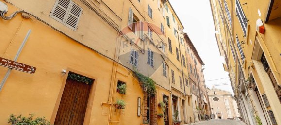 5 rooms Apartment in Jesi, Italy No. 1747 19