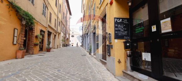 5 rooms Apartment in Jesi, Italy No. 1747 18