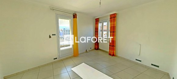 4 Schlafzimmer Gebäude in Saint-Etienne, France, Nr. 195578 5