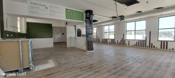 Gewerbliche Immobilie in Quarteira, Portugal 128m², Nr. 279101 16