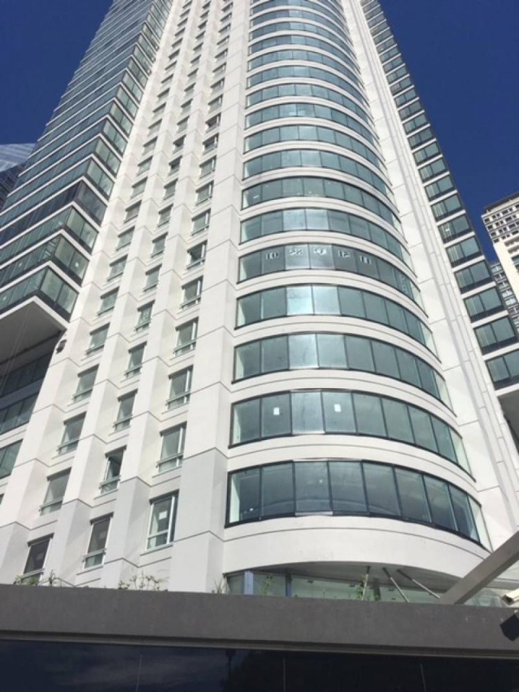 Apartamento de 3 dormitorios en Buenos Aires, Argentina No. 91209