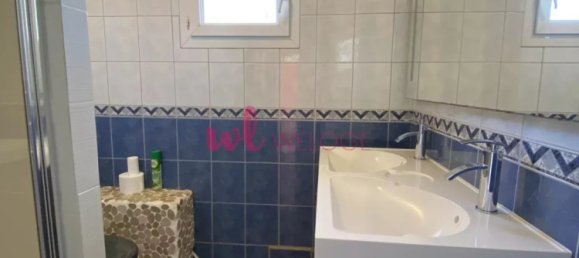 4 bedrooms Villa in Artigues-pres-Bordeaux, France No. 101565 13