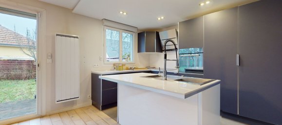 4 bedrooms House in Cormeilles-en-Parisis, France No. 165668 3