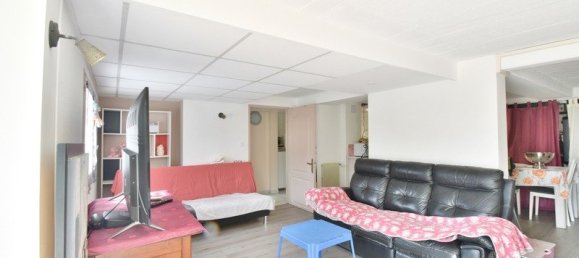 2 bedrooms House in Villeneuve-sur-Lot, France No. 102330 4