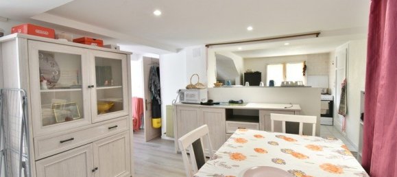 2 bedrooms House in Villeneuve-sur-Lot, France No. 102330 3