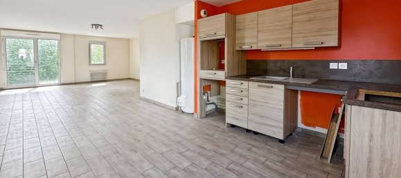 Apartamento de 4 habitaciónes en Montargis, France No. 213011 15