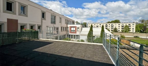 Apartamento de 4 habitaciónes en Montargis, France No. 213011 11