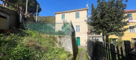 2 Schlafzimmer Wohnung in Genoa, Italy, Nr. 164339 6