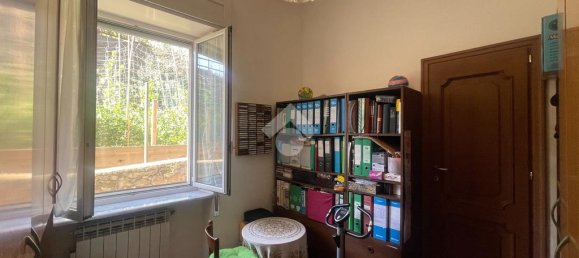 2 Schlafzimmer Wohnung in Genoa, Italy, Nr. 164339 15