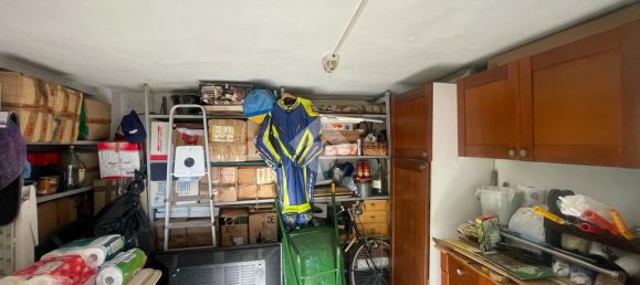 2 Schlafzimmer Wohnung in Genoa, Italy, Nr. 164339 17