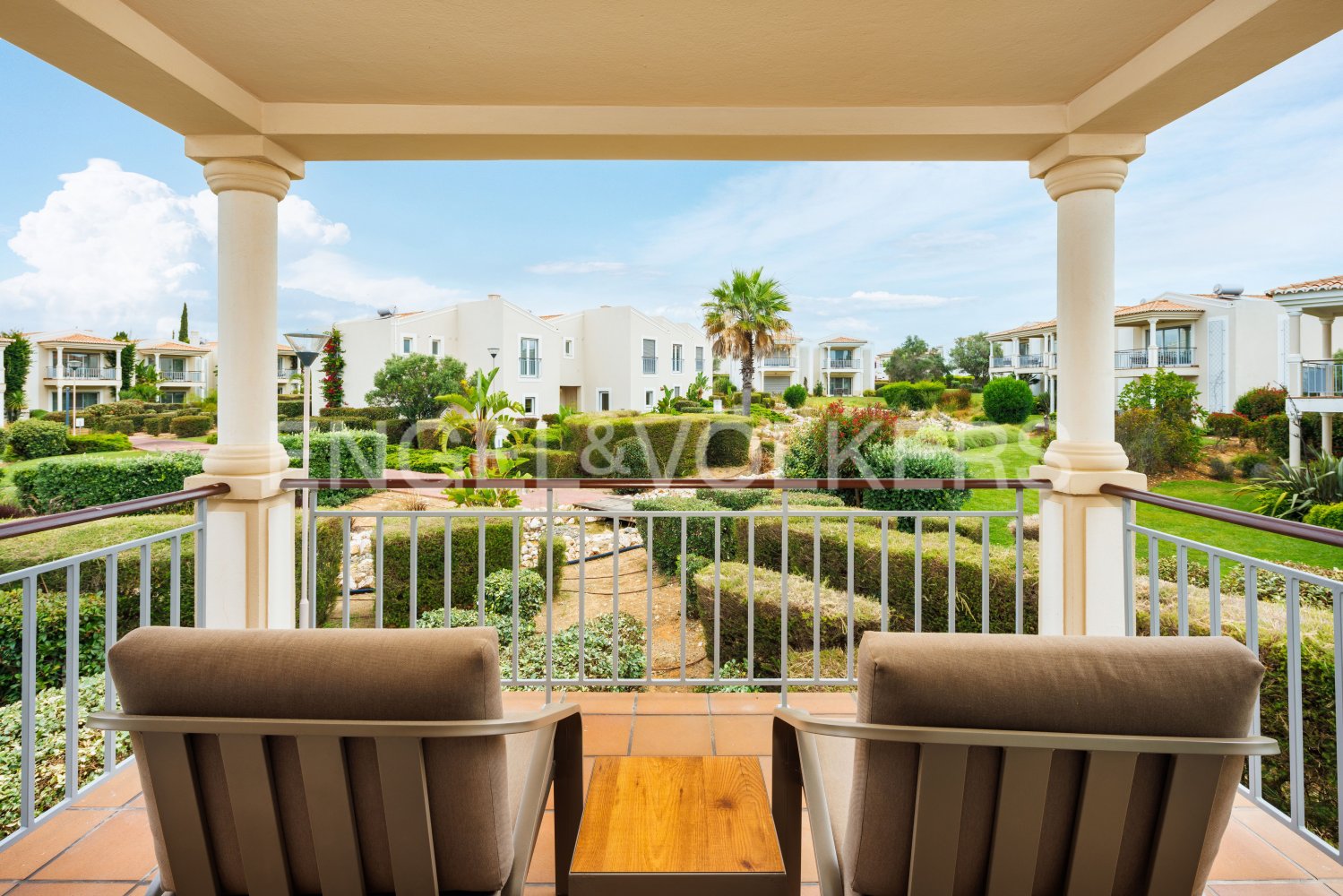 Отель, гостиница с 2 спальнями в Лагоа, Португалия № 92927